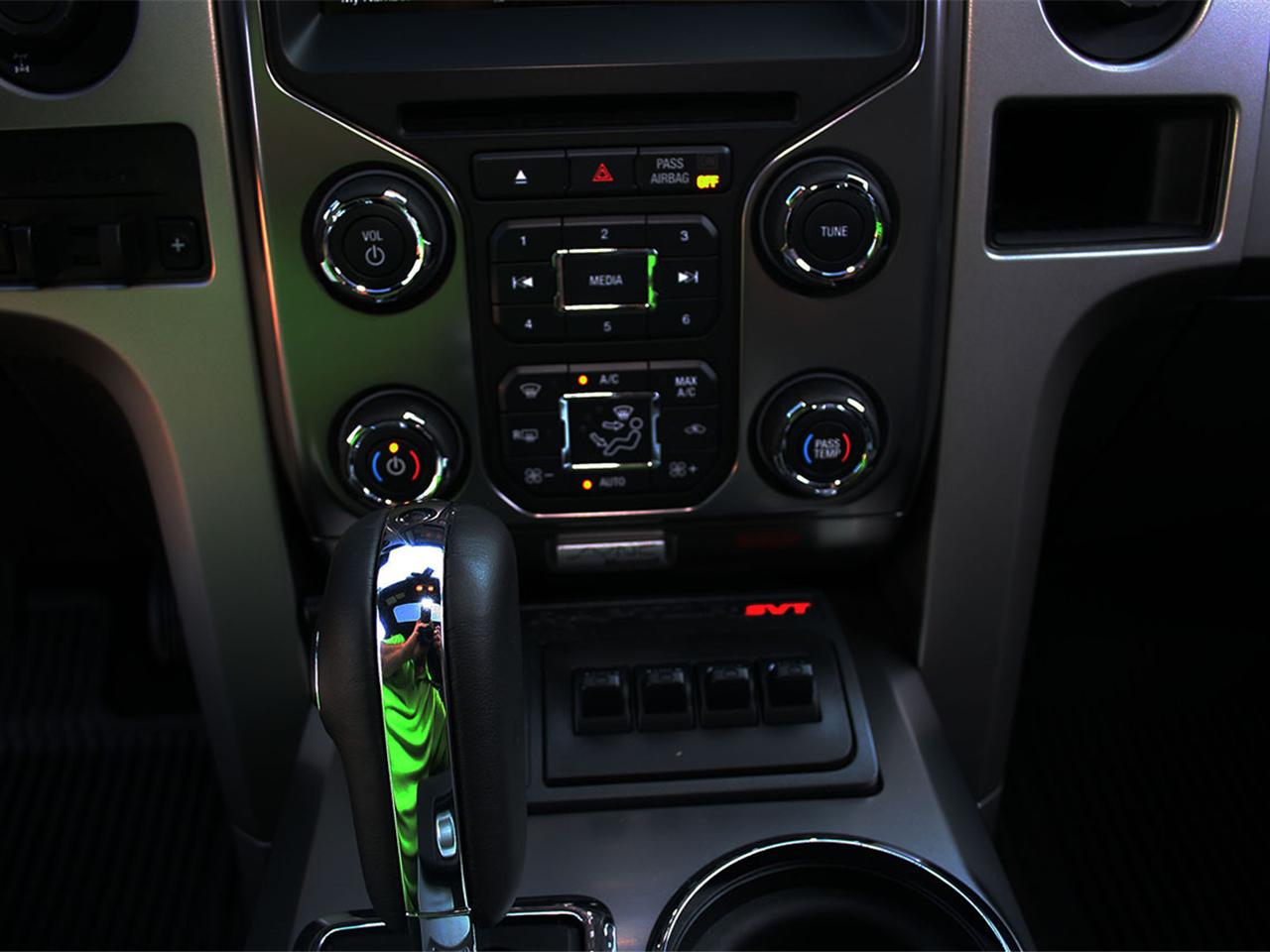 2013 Ford F-150 SVT Raptor 2013 Ford F-150 SVT Raptor