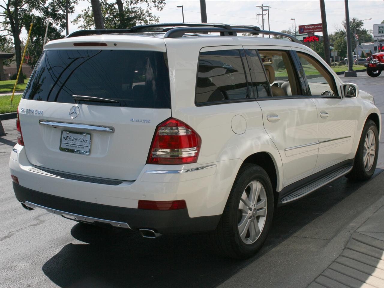 Mercedes Benz gl 320